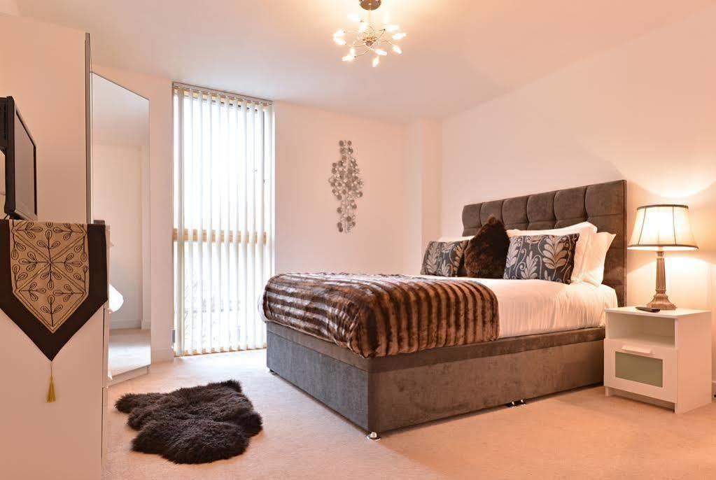 City Stay Apartments - Vizion Milton Keynes Kültér fotó